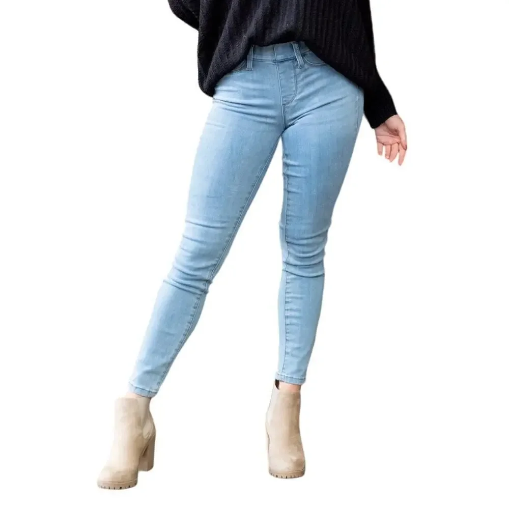 Judy Blue Pull-On Skinny Fit Jeans in Light Blue Wash, Size 7/28 - Picture 2 of 10